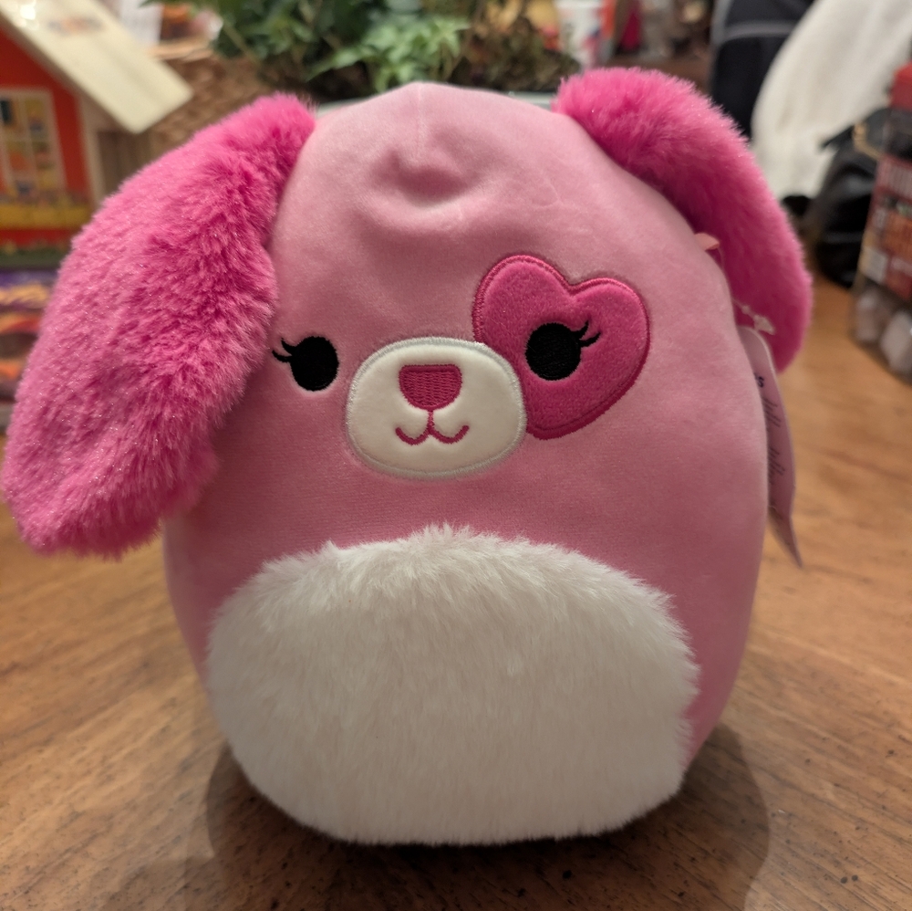 Squishmallow 8" Sager the Pink Dog - 2024 Valentine Squad - NWT Heart Eye